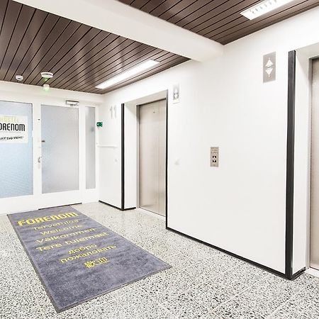 Forenom Hostel Helsinki Merihaka Eksteriør bilde