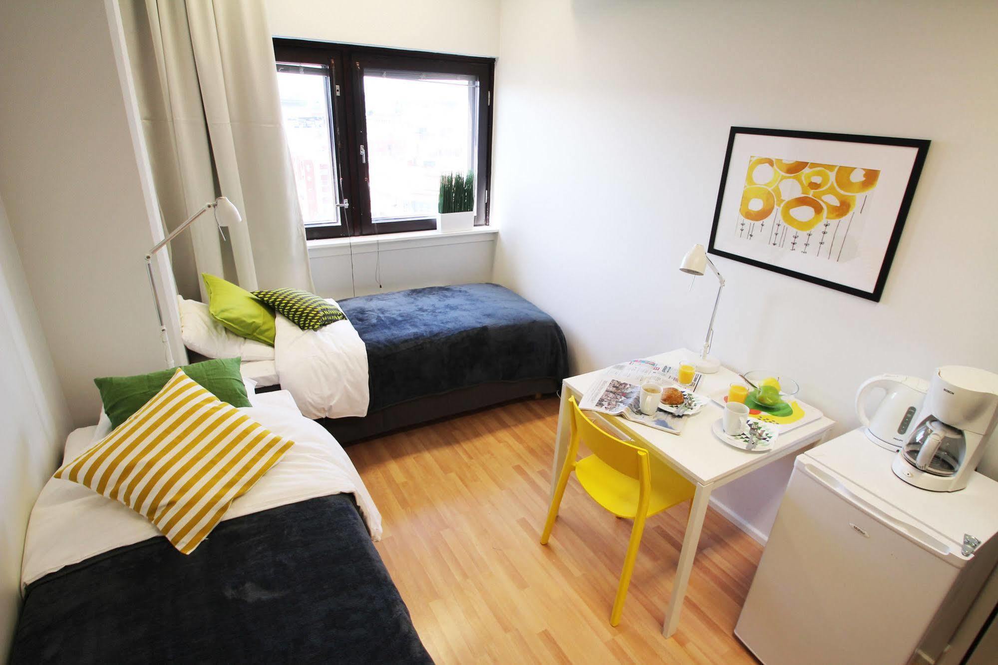 Forenom Hostel Helsinki Merihaka Eksteriør bilde